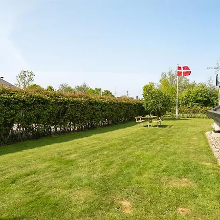 Tican - 400m From The Sea By Interhome Casa vacanze Nedre Lysabild