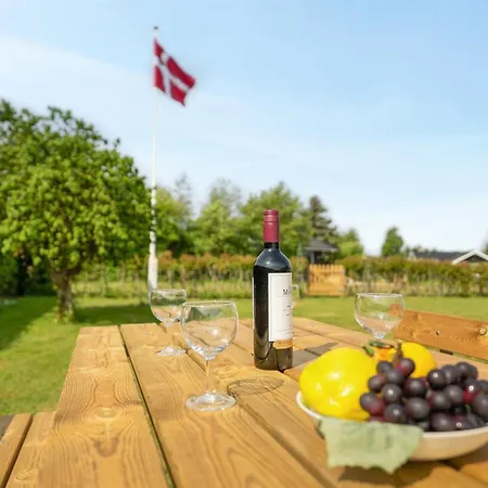 Tican - 400m From The Sea By Interhome