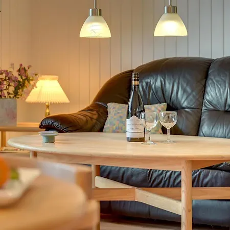 Prázdninový dům Tican - 400m From The Sea By Interhome *