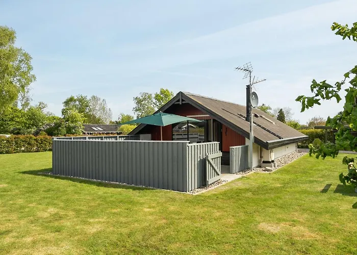 Tican - 400m From The Sea By Interhome Feriehus